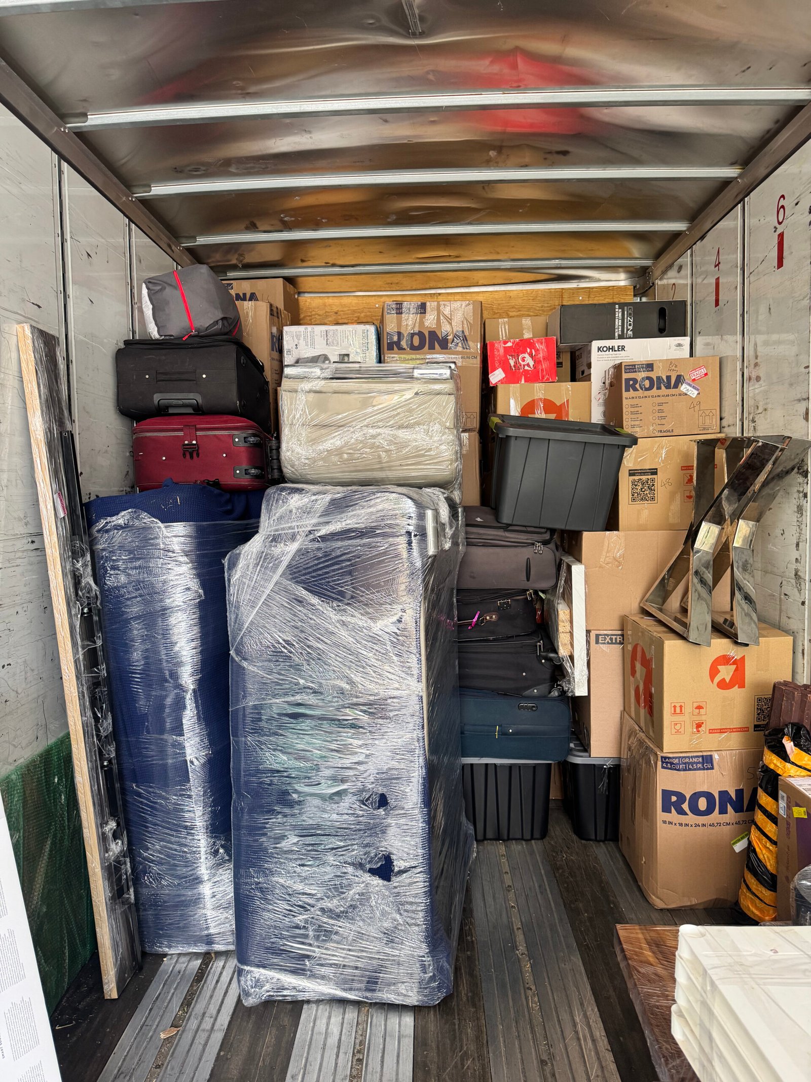 Long-Distance Moving Services